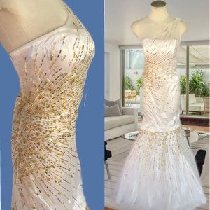 EUREKA Embroidered  Bodice Long  Dress One shoulder Gown Wedding Evening Ivory M